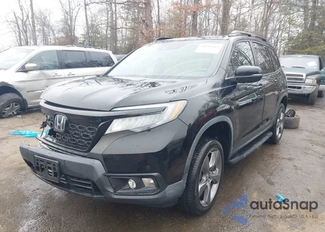 2019 Honda Passport Touring z USA, uszkodzony, nr VIN 5FNYF8H95KB027296